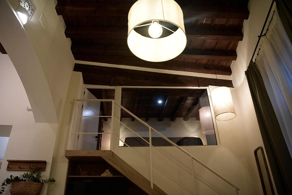 Casa Palacio Bustos Tavera Sevilha Exterior foto